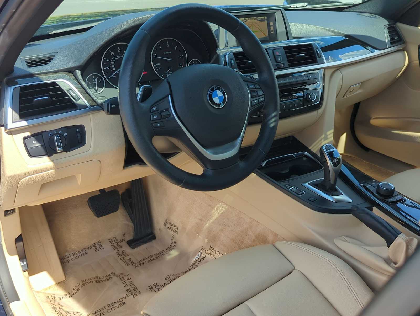 Thumbnail: 2016 BMW 3 Series - 16