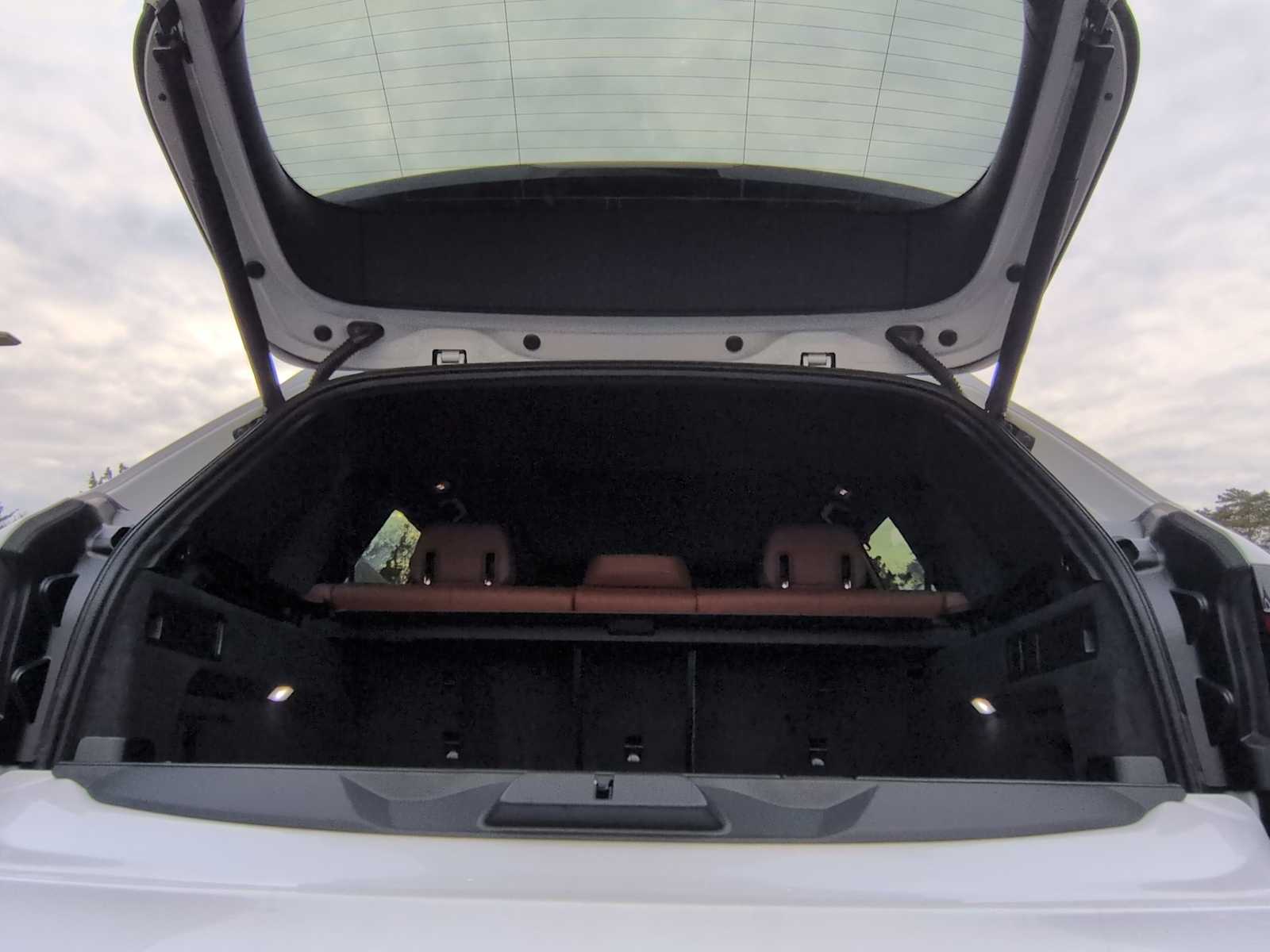 Thumbnail: 2026 BMW X5 - 37