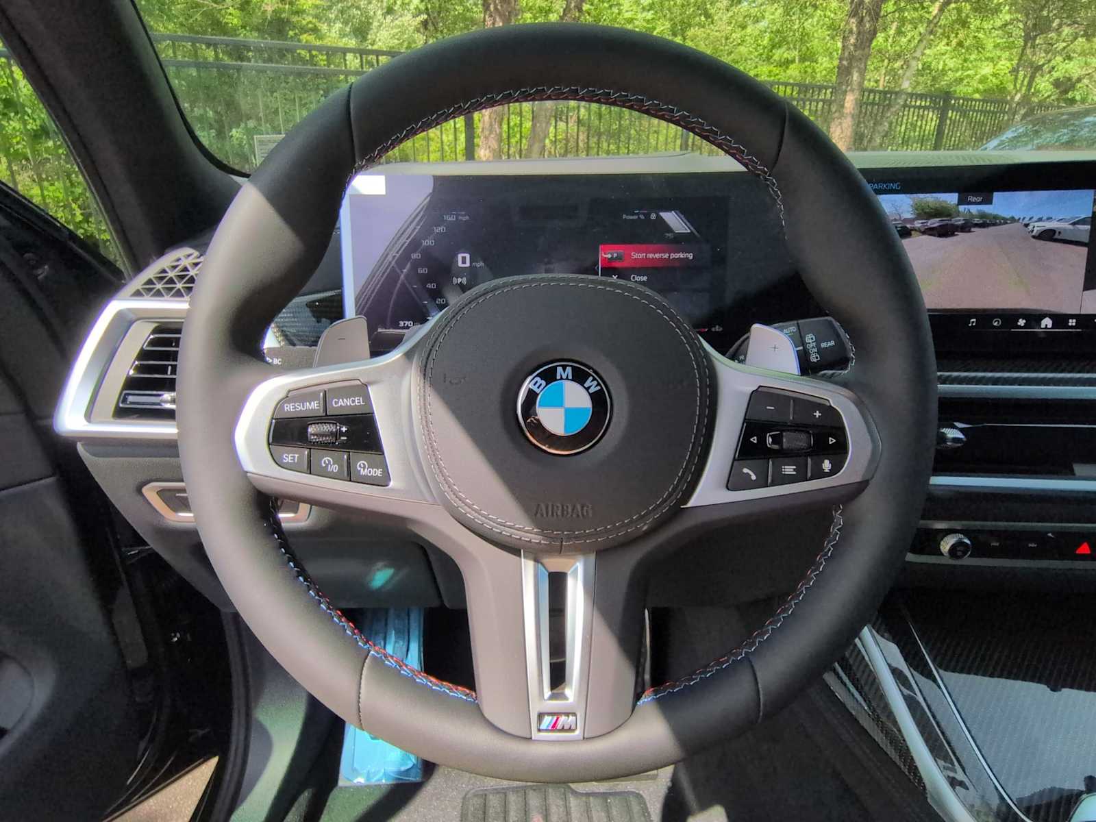 Thumbnail: 2027 BMW X7 - 25