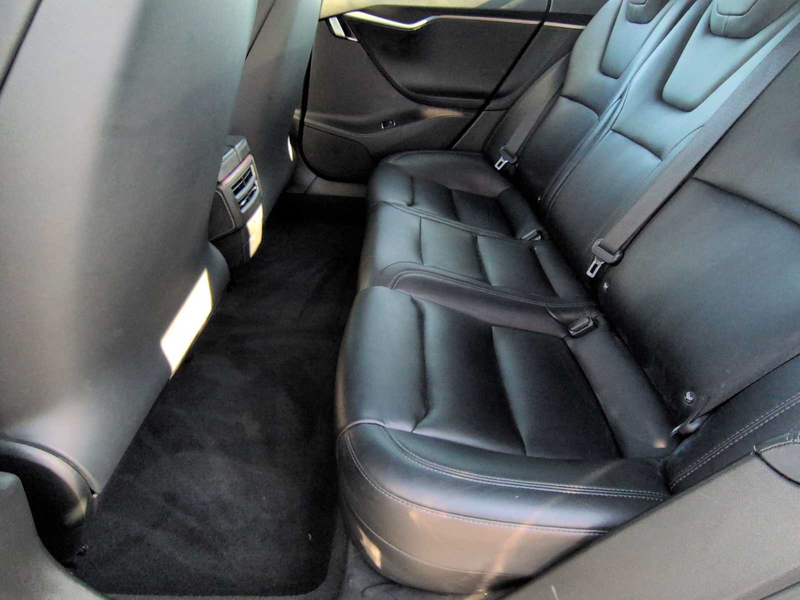 Thumbnail: 2020 Tesla Model S - 20