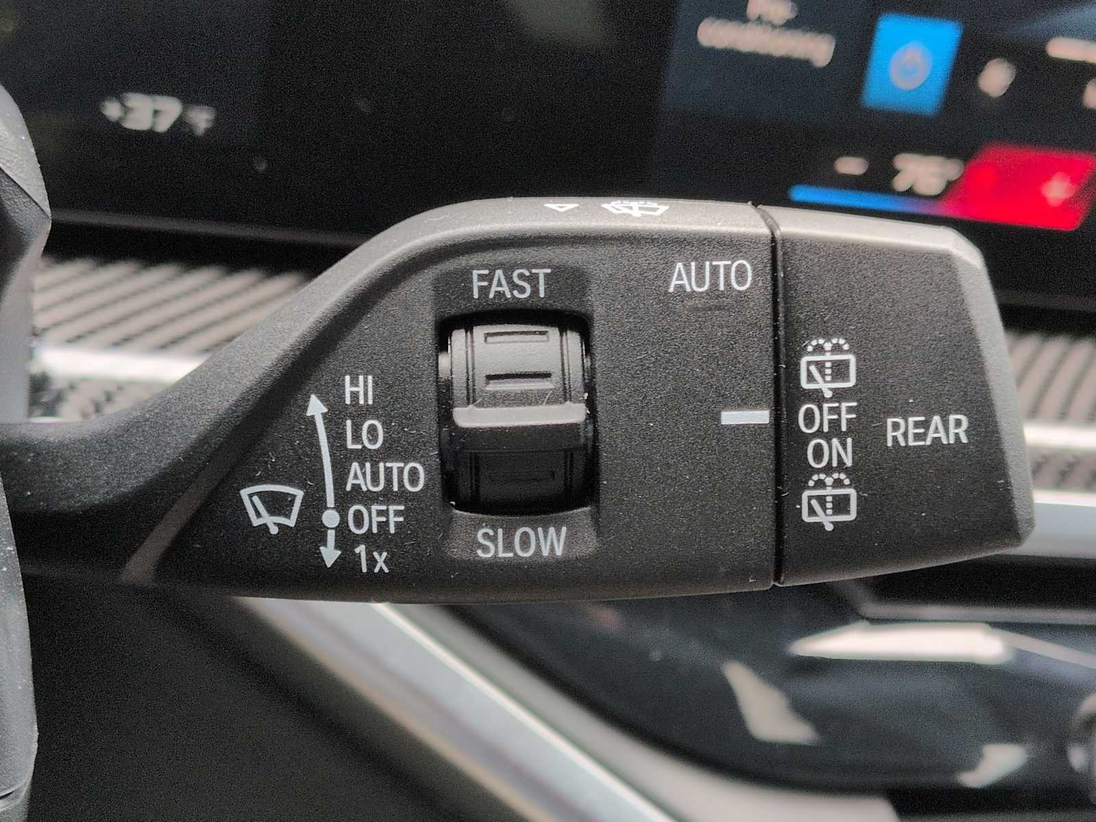 Thumbnail: 2025 BMW X5 - 28