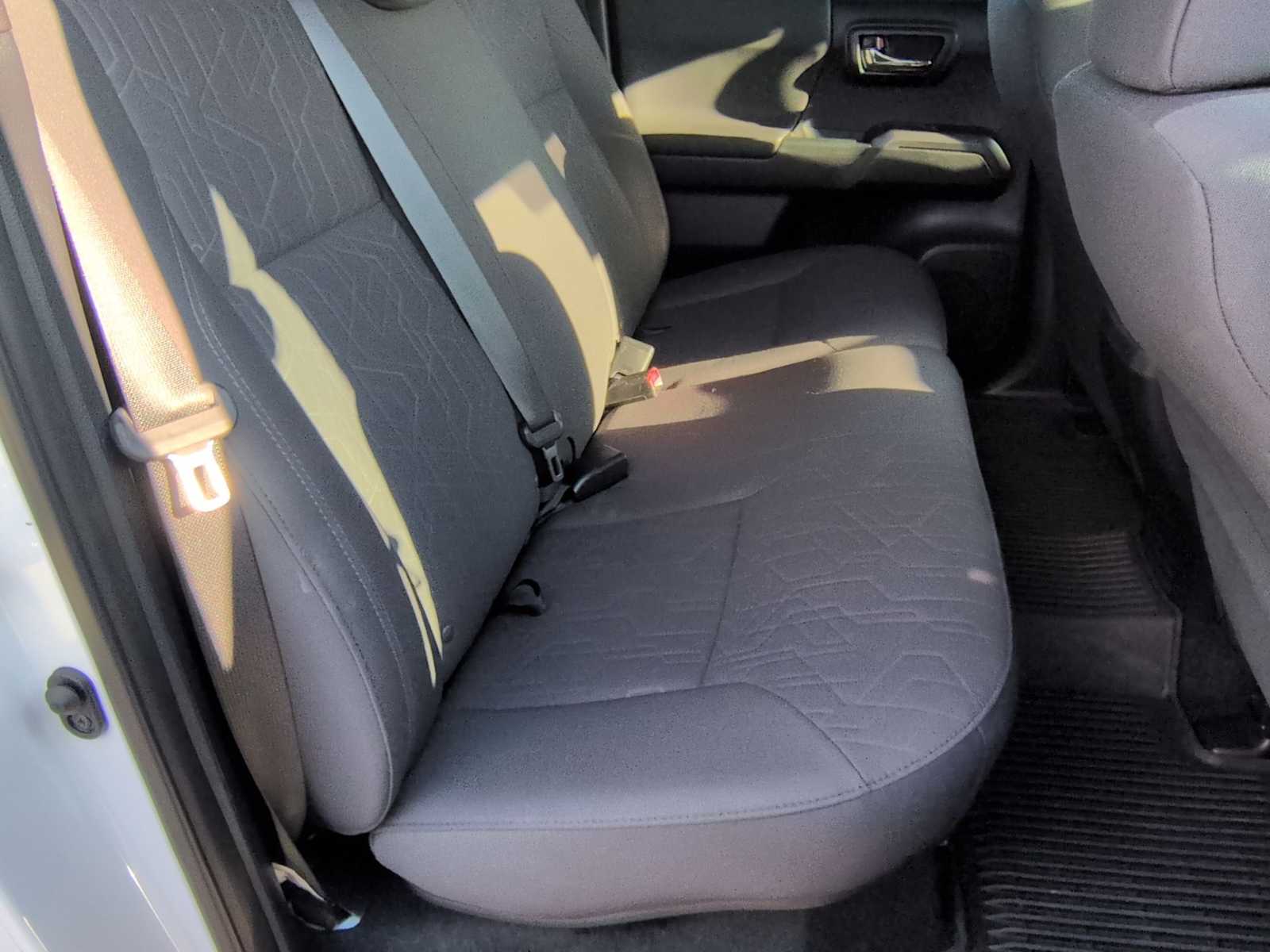 Thumbnail: 2019 Toyota Tacoma - 20