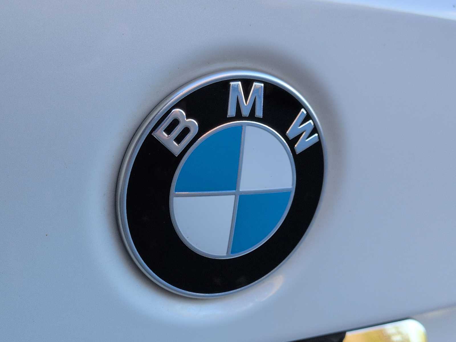 Thumbnail: 2023 BMW 3 Series - 12