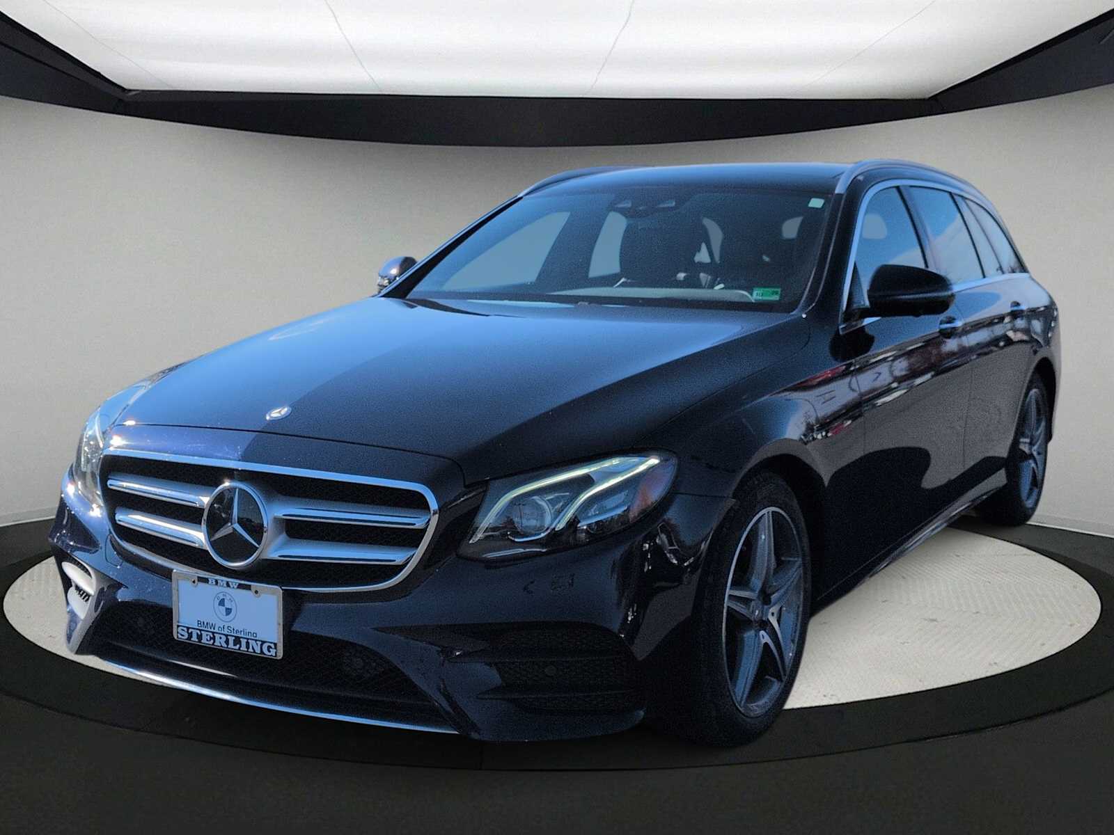 Thumbnail: 2017 Mercedes-Benz E-Class - 4