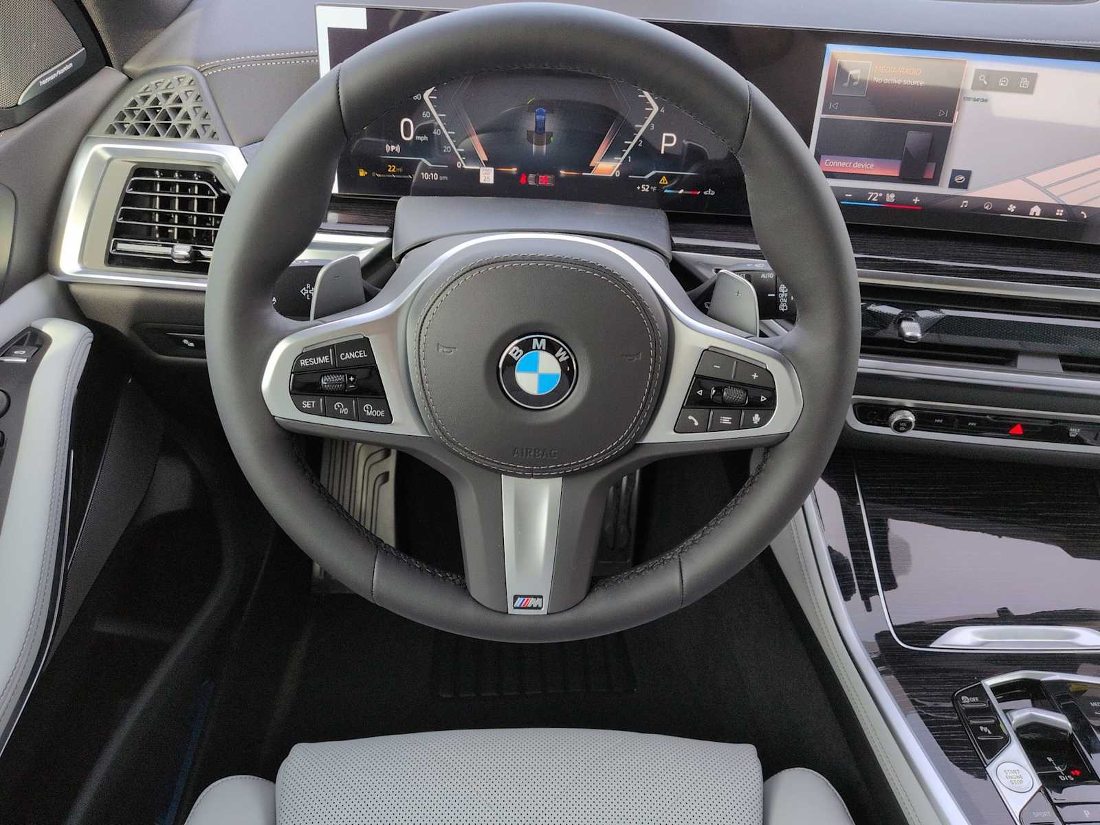 Thumbnail: 2026 BMW X5 - 25