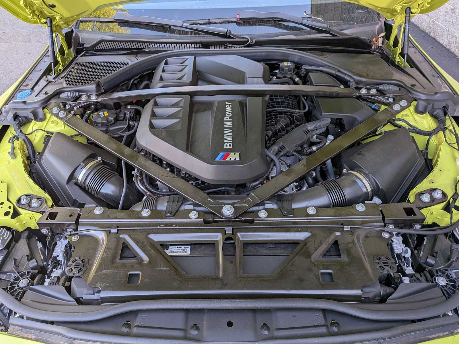 Thumbnail: 2022 BMW M4 - 16