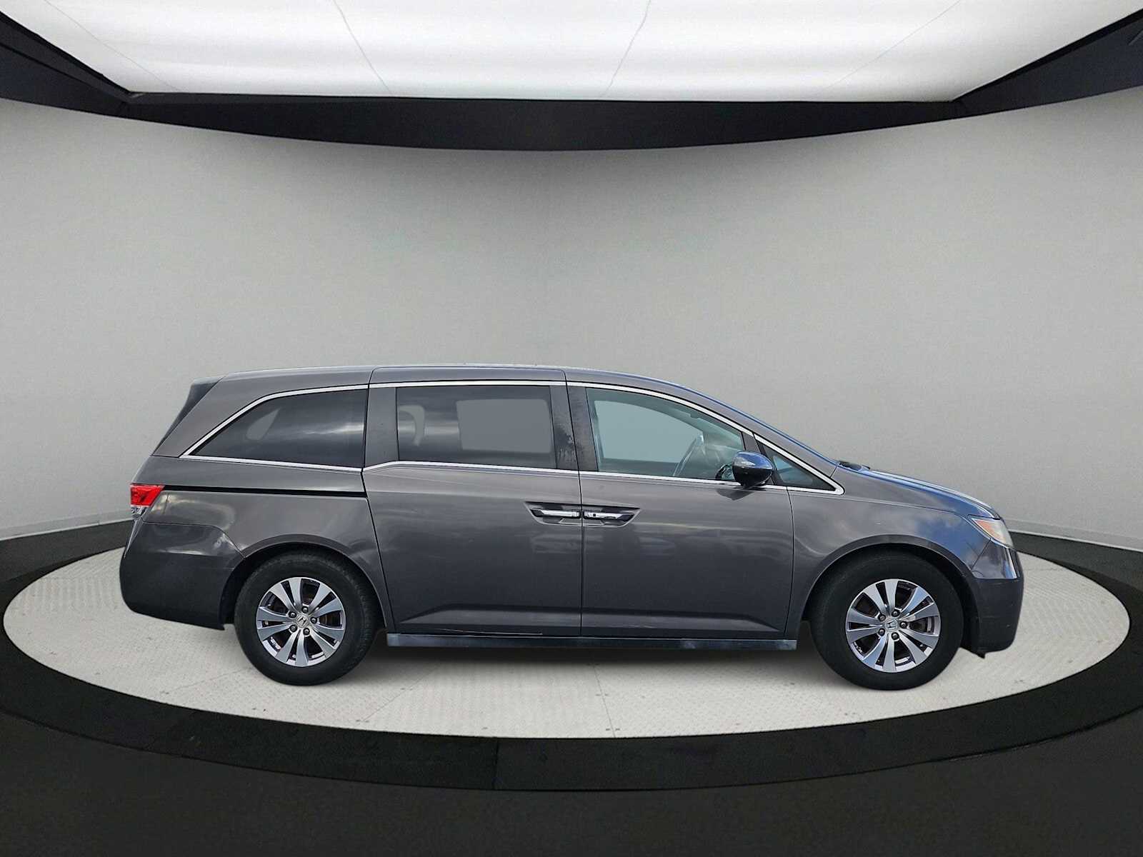 Thumbnail: 2014 Honda Odyssey - 9