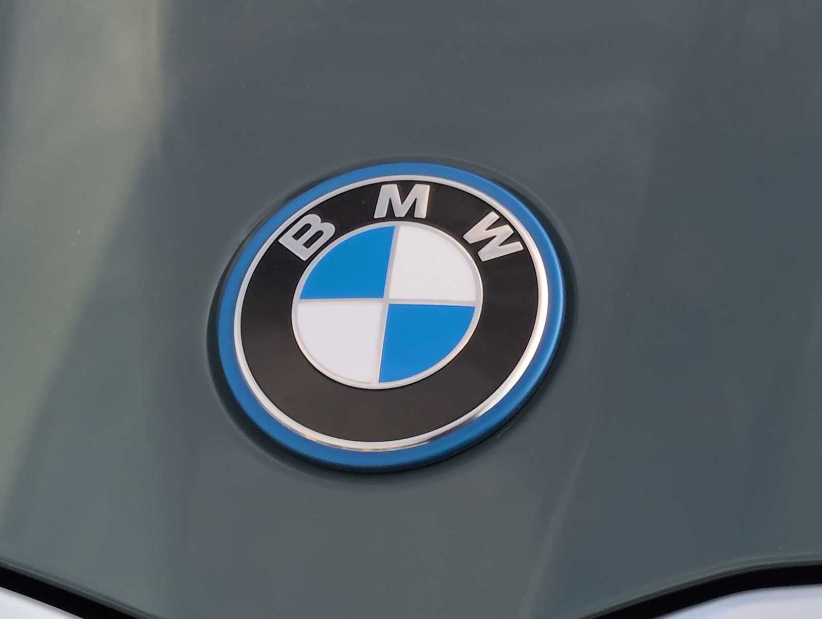 Thumbnail: 2026 BMW i5 - 12