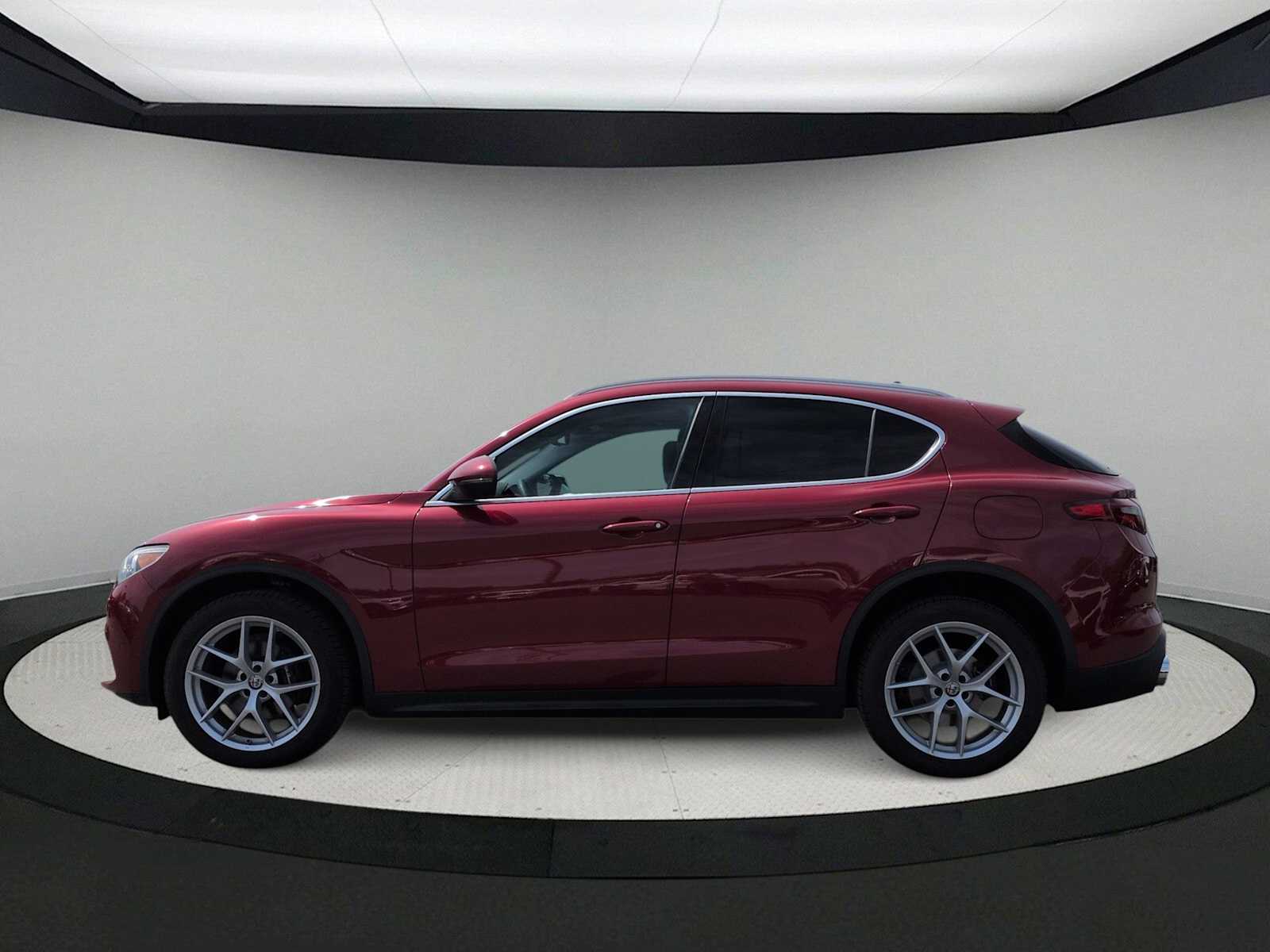Thumbnail: 2019 Alfa Romeo Stelvio - 5