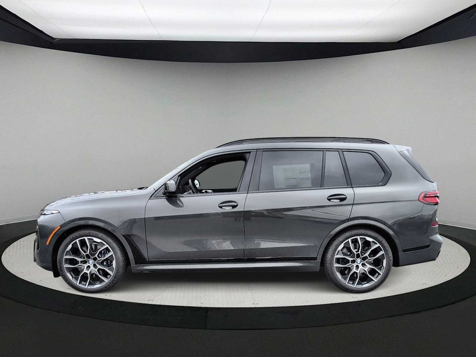 Thumbnail: 2016 Jeep Cherokee - 5