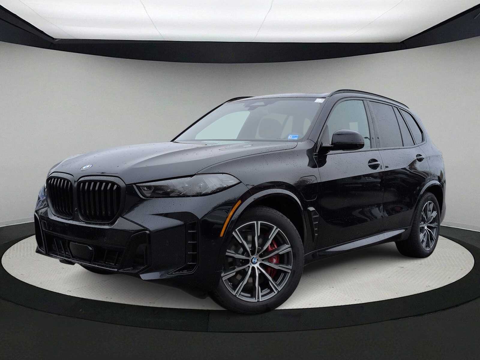 Thumbnail: 2026 BMW X5 - 1