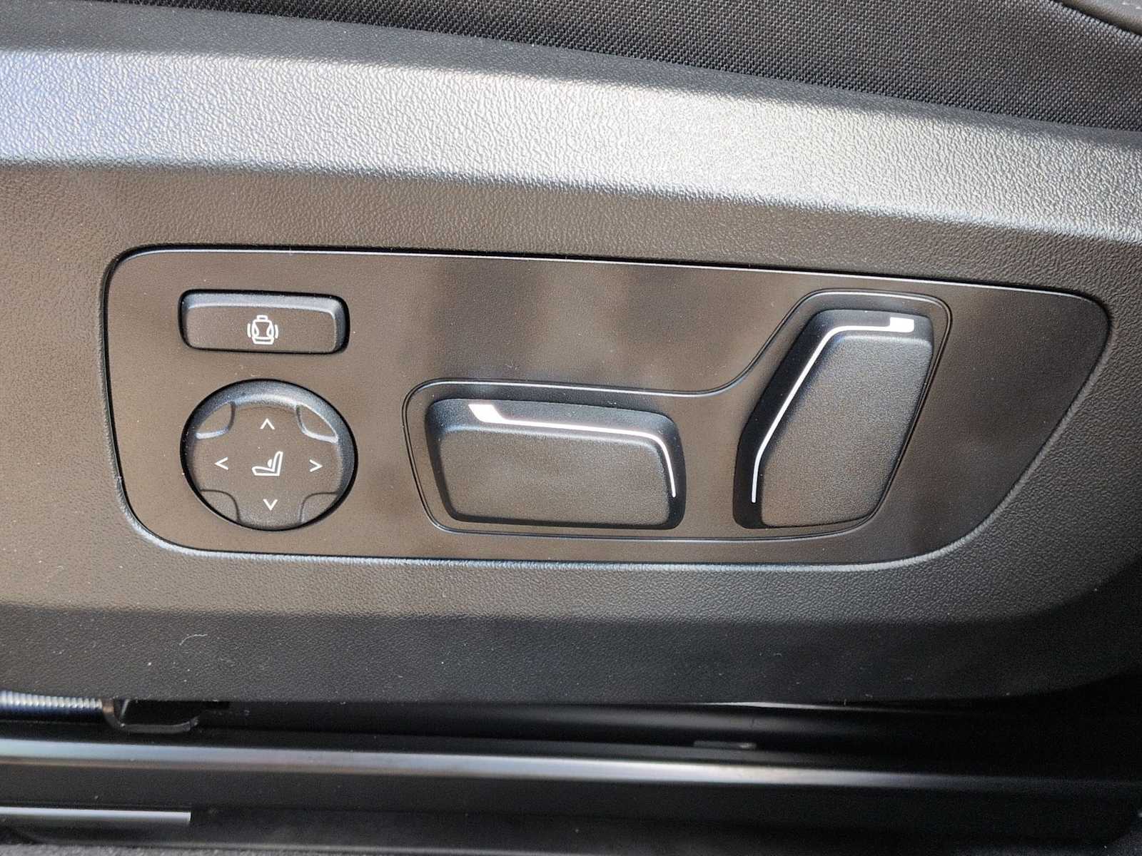 Thumbnail: 2026 BMW X3 - 18