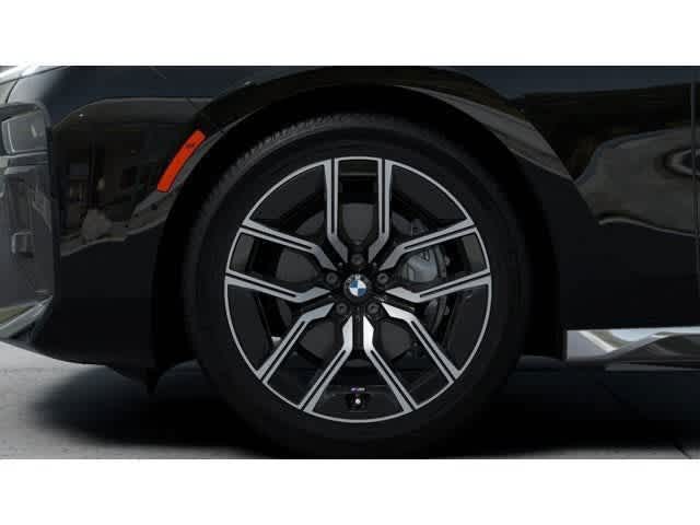Thumbnail: 2026 BMW 7 Series - 7