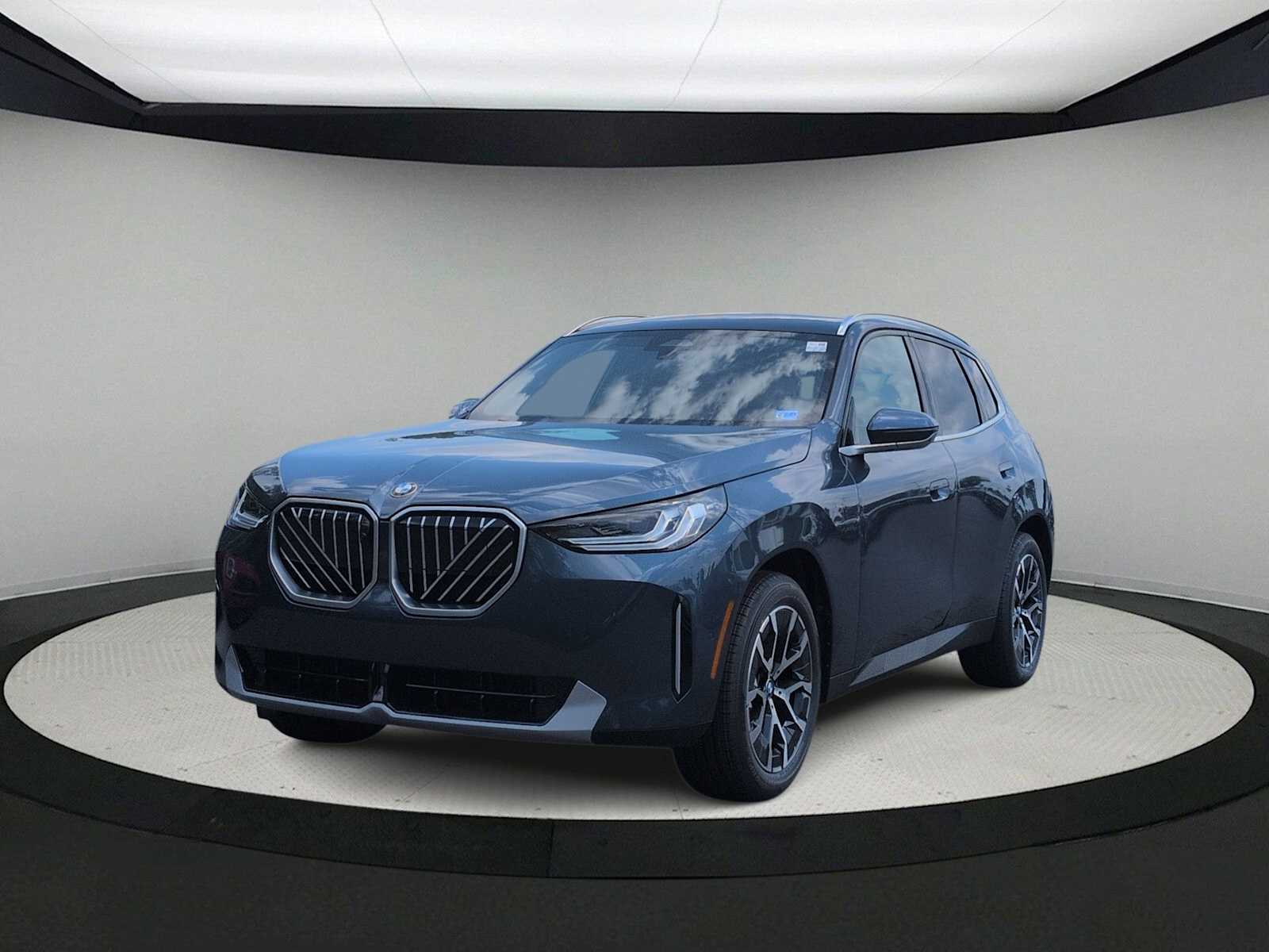 Thumbnail: 2026 BMW X3 - 4