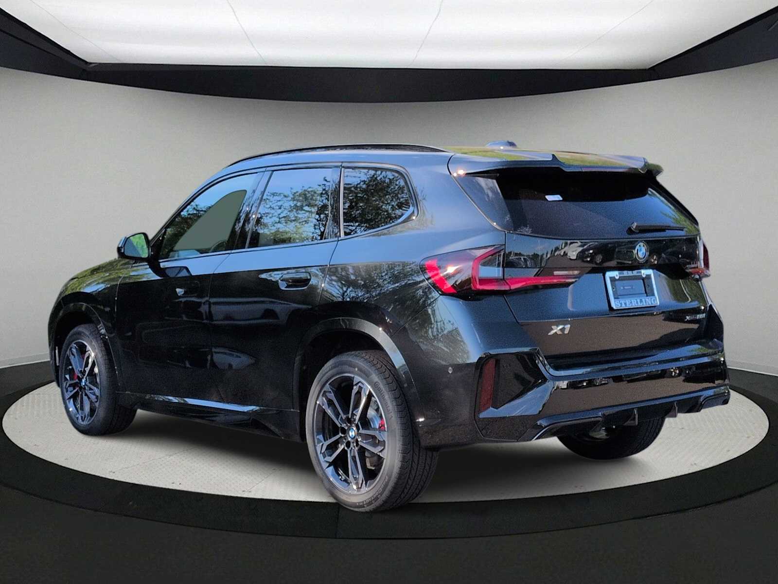 Thumbnail: 2026 BMW X1 - 6