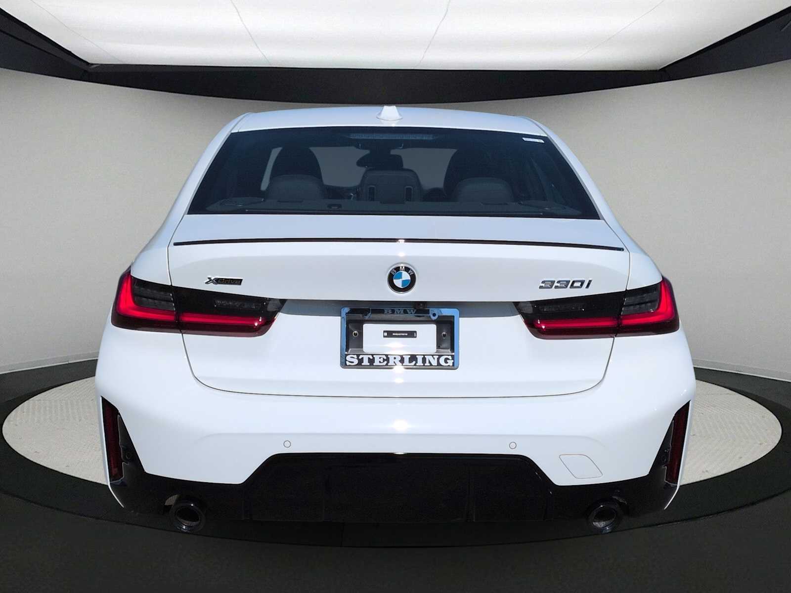 Thumbnail: 2026 BMW 3 Series - 7