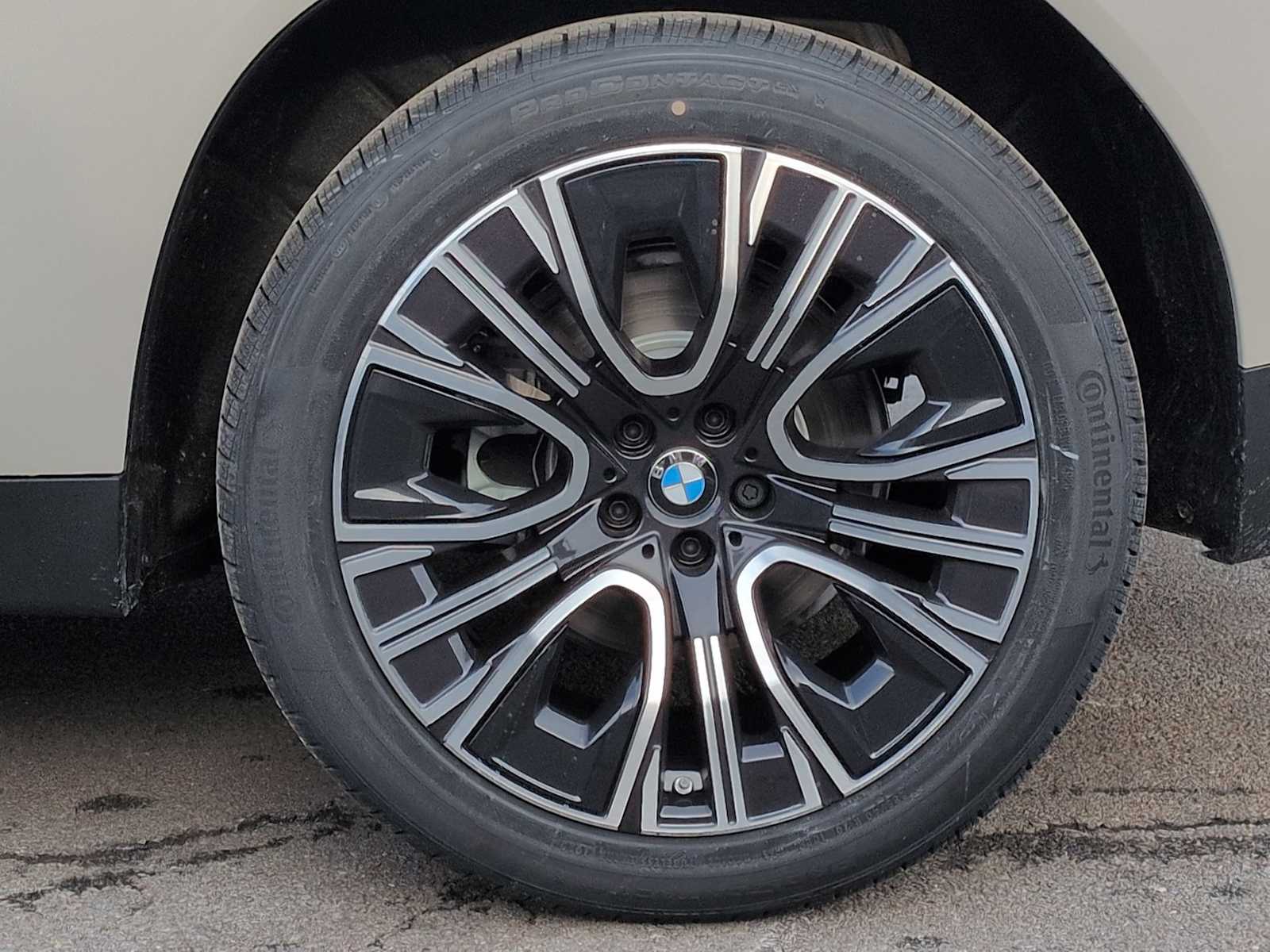 Thumbnail: 2026 BMW X3 - 15