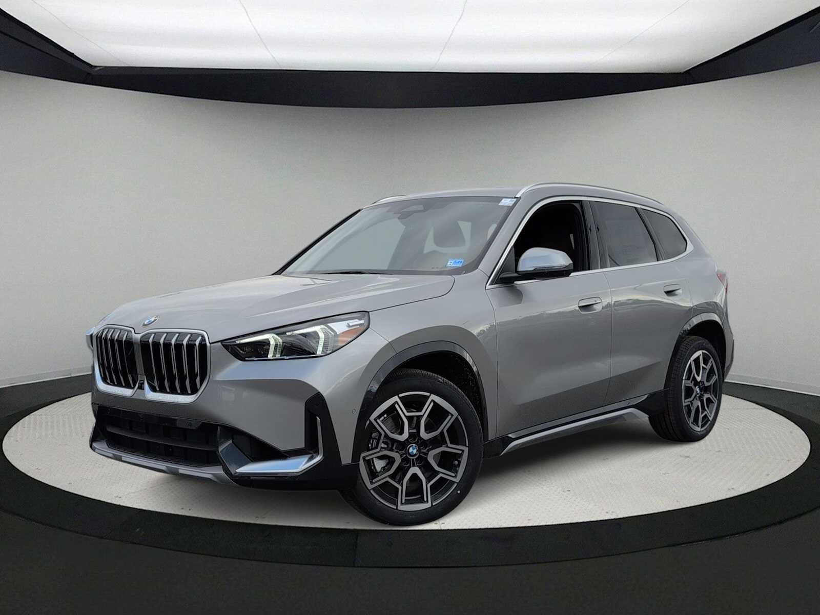 Thumbnail: 2026 BMW X1 - 1