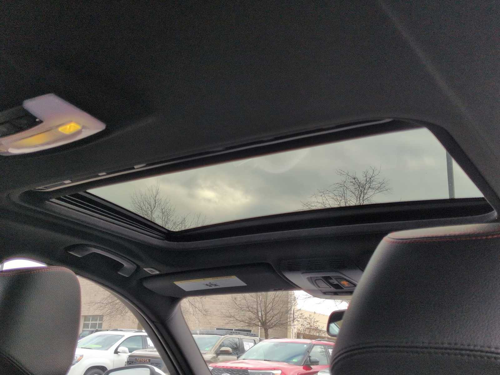 Thumbnail: 2017 BMW 3 Series - 22