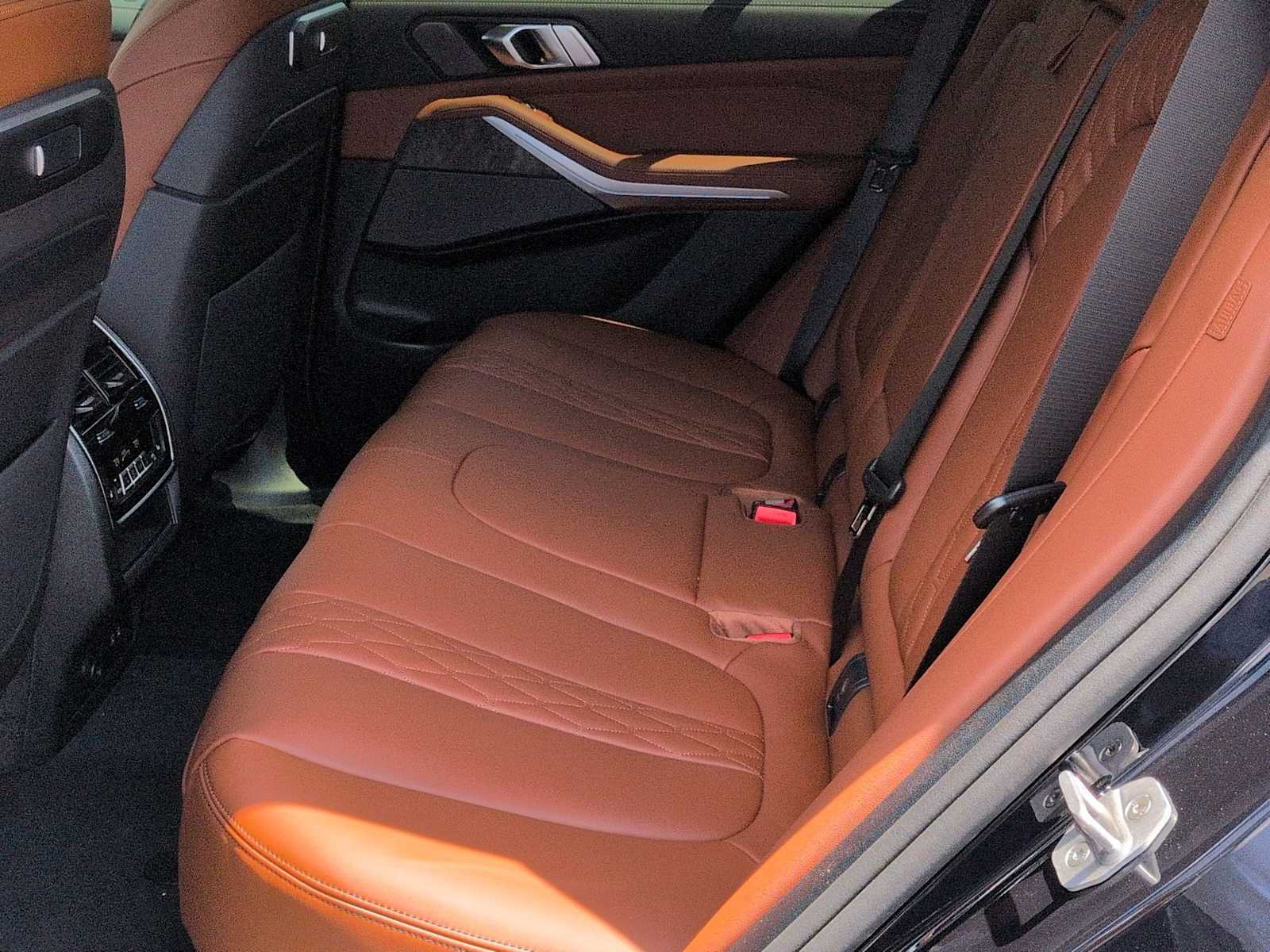 Thumbnail: 2026 BMW X5 - 21