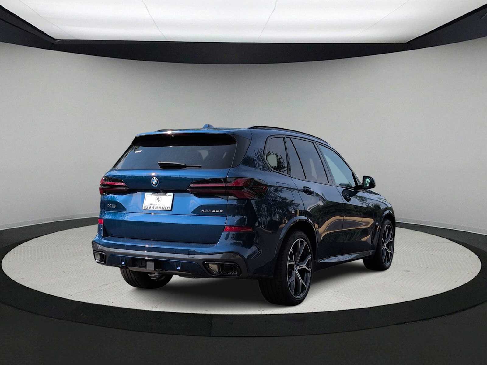 Thumbnail: 2026 BMW X5 - 8