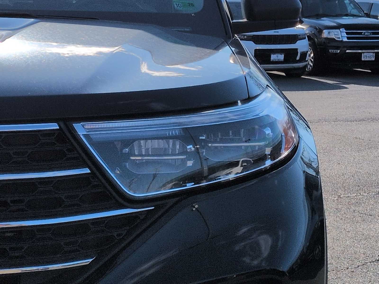 Thumbnail: 2023 Ford Explorer - 11