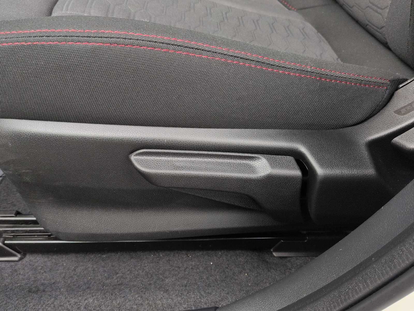 Thumbnail: 2024 Subaru Impreza - 17