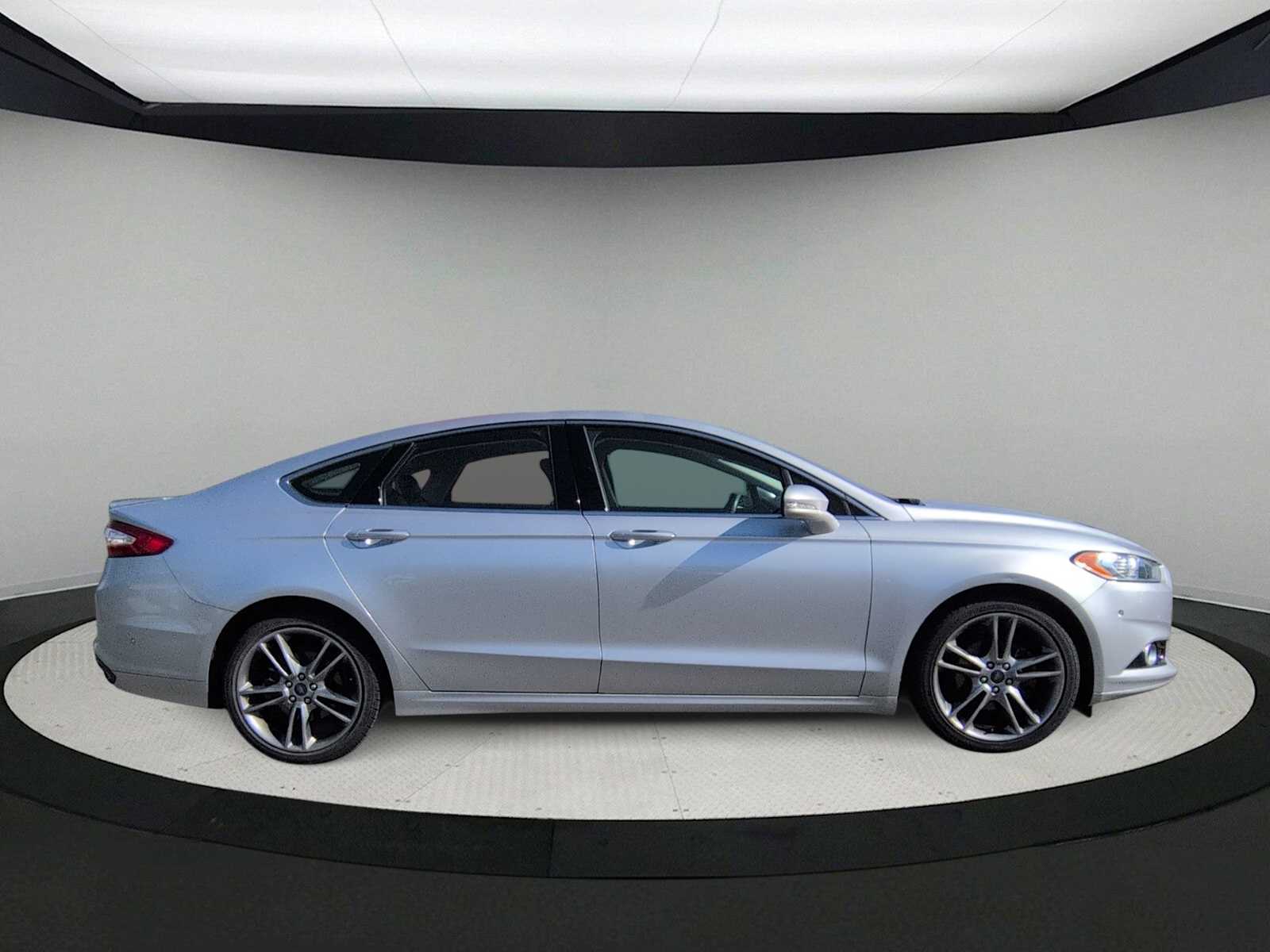 Thumbnail: 2014 Ford Fusion - 9