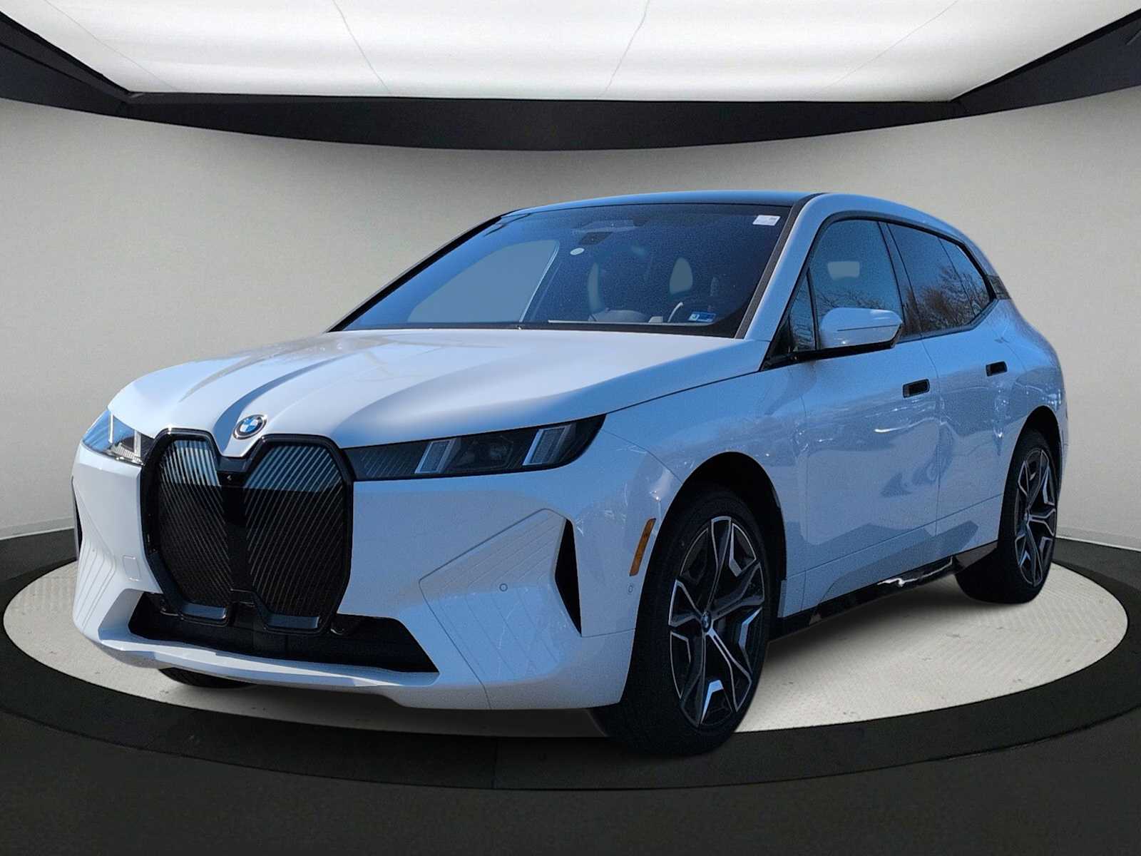 Thumbnail: 2026 BMW iX - 4