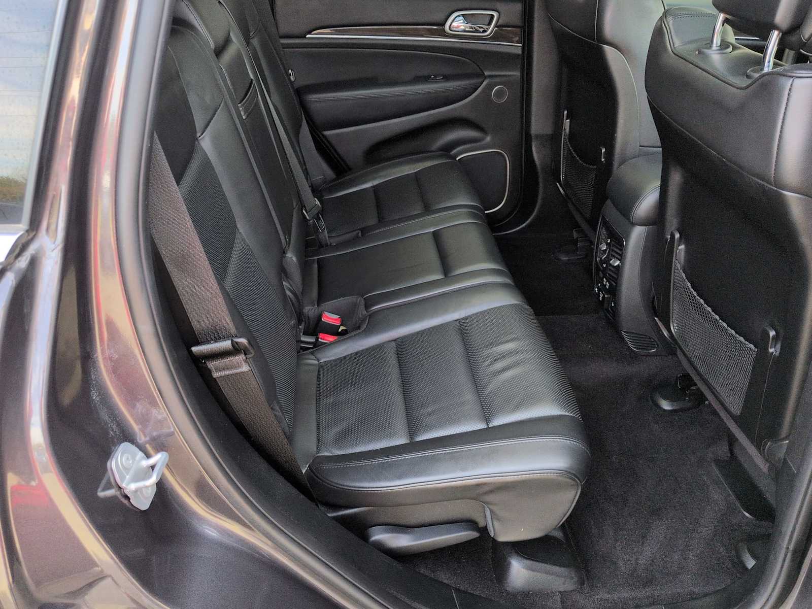 Thumbnail: 2018 Jeep Grand Cherokee - 22