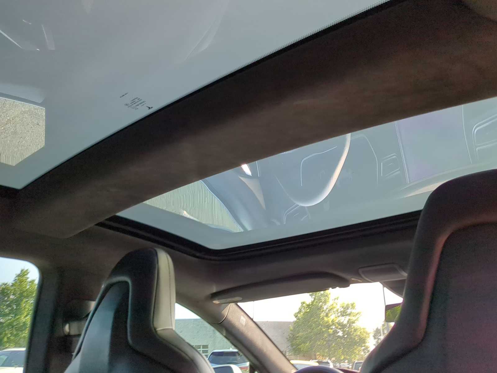 Thumbnail: 2016 Tesla Model S - 22