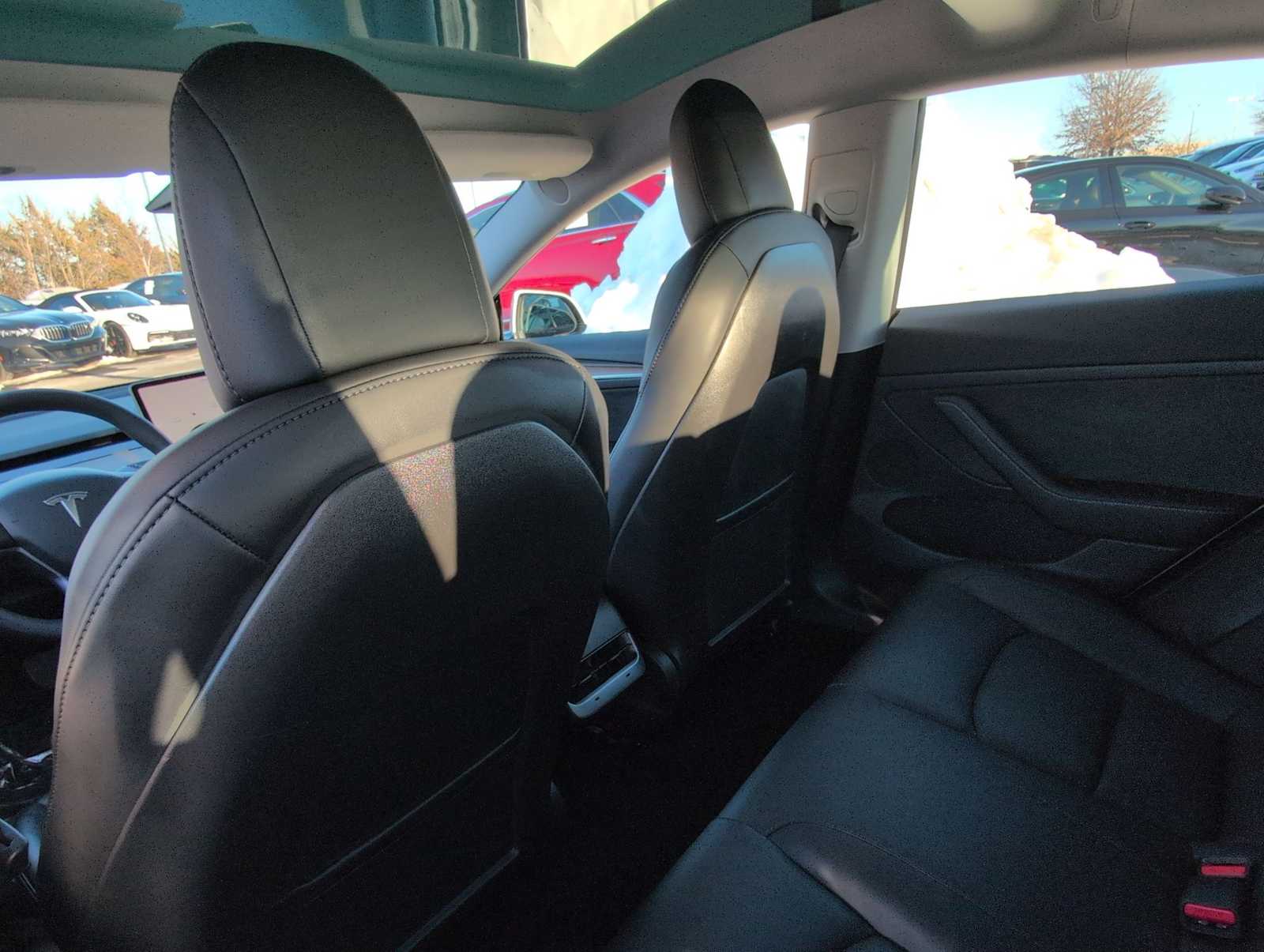 Thumbnail: 2021 Tesla Model 3 - 17