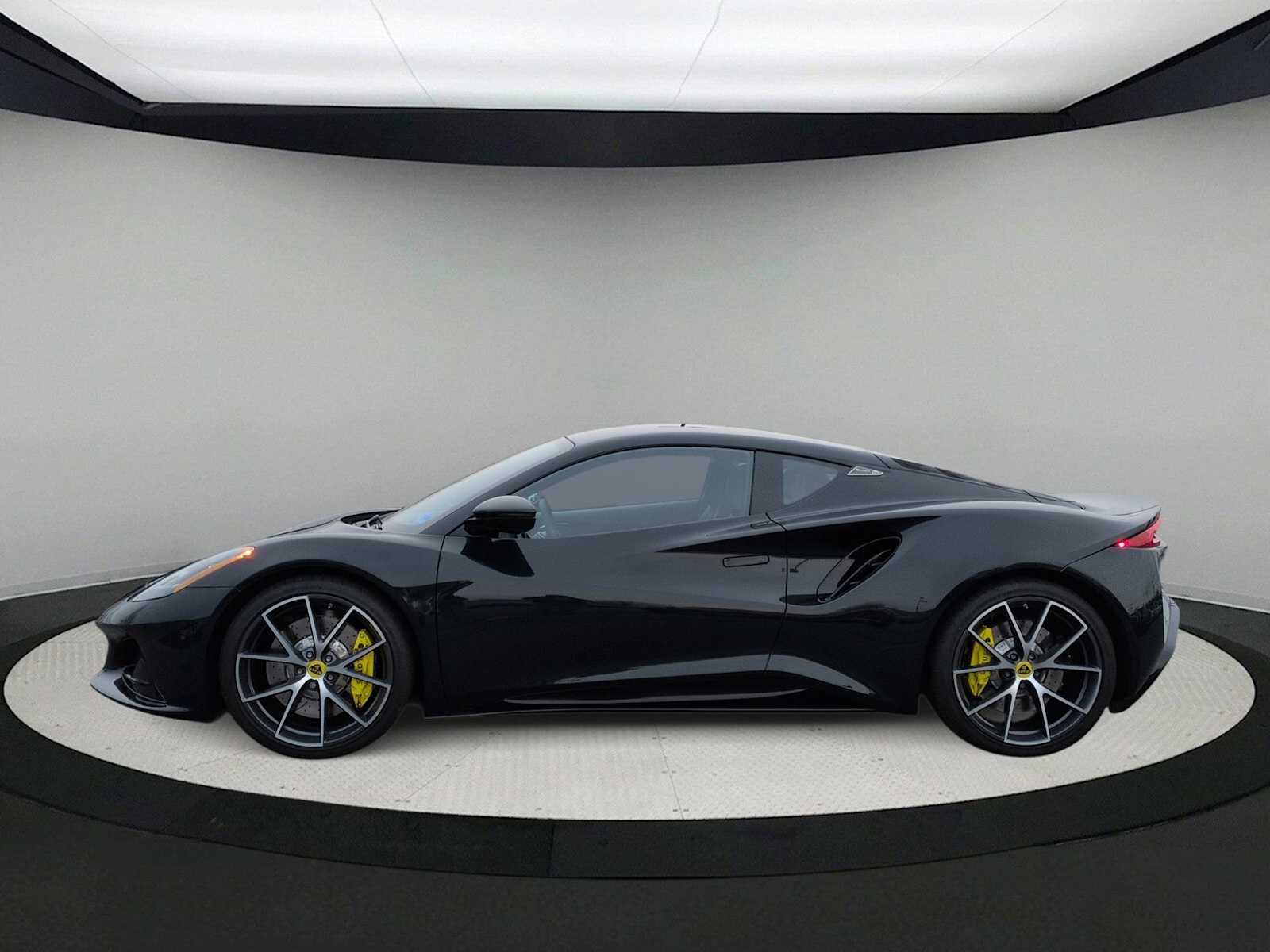 Thumbnail: 2024 Lotus Emira - 5