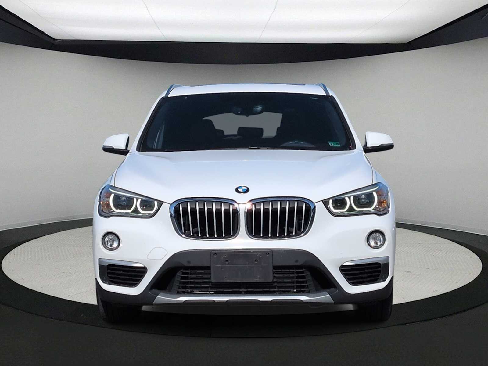 Thumbnail: 2016 BMW X1 - 3