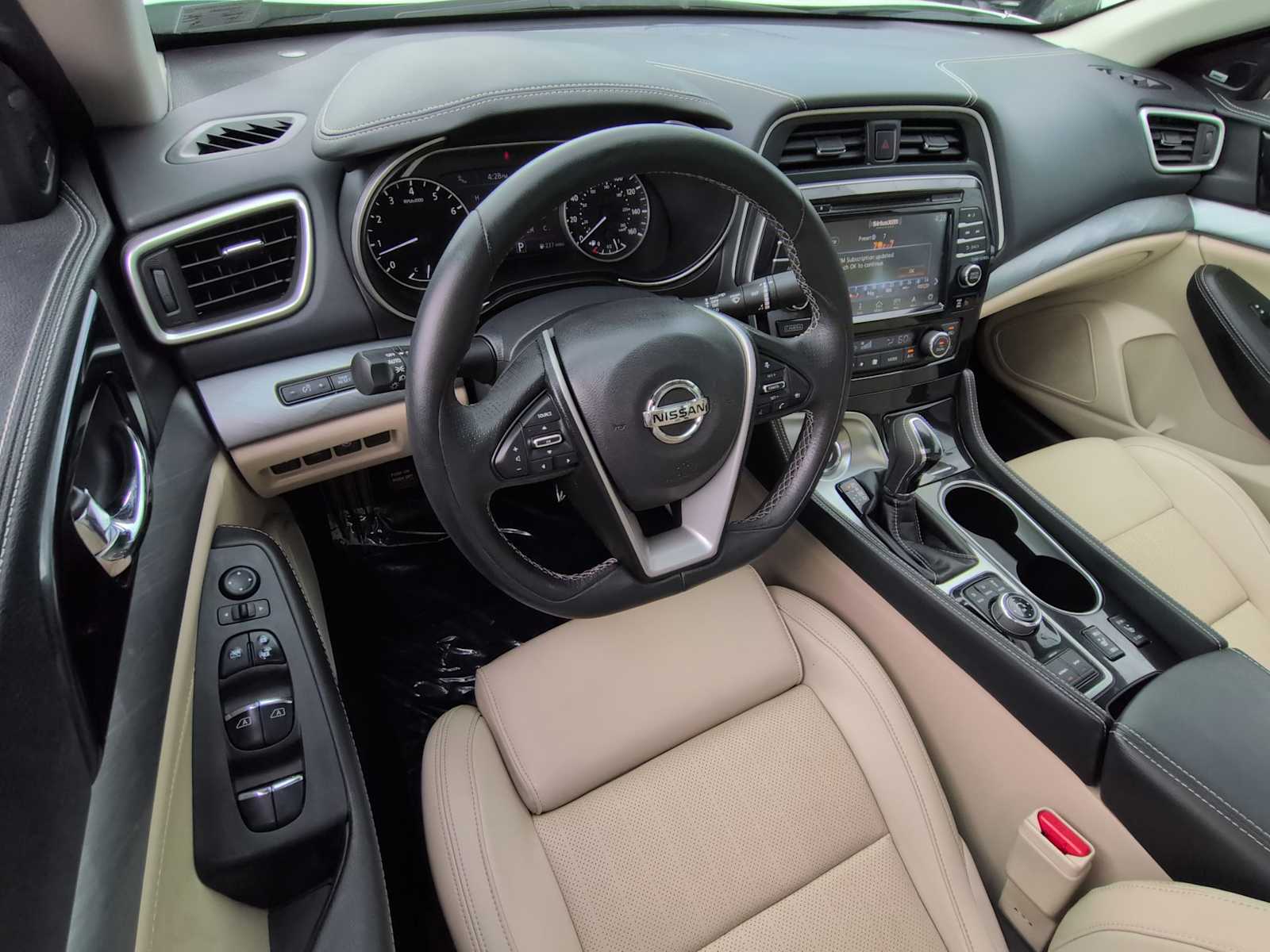 Thumbnail: 2017 Nissan Maxima - 10
