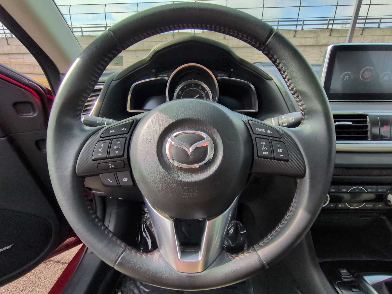 Thumbnail: 2015 Mazda Mazda3 - 25