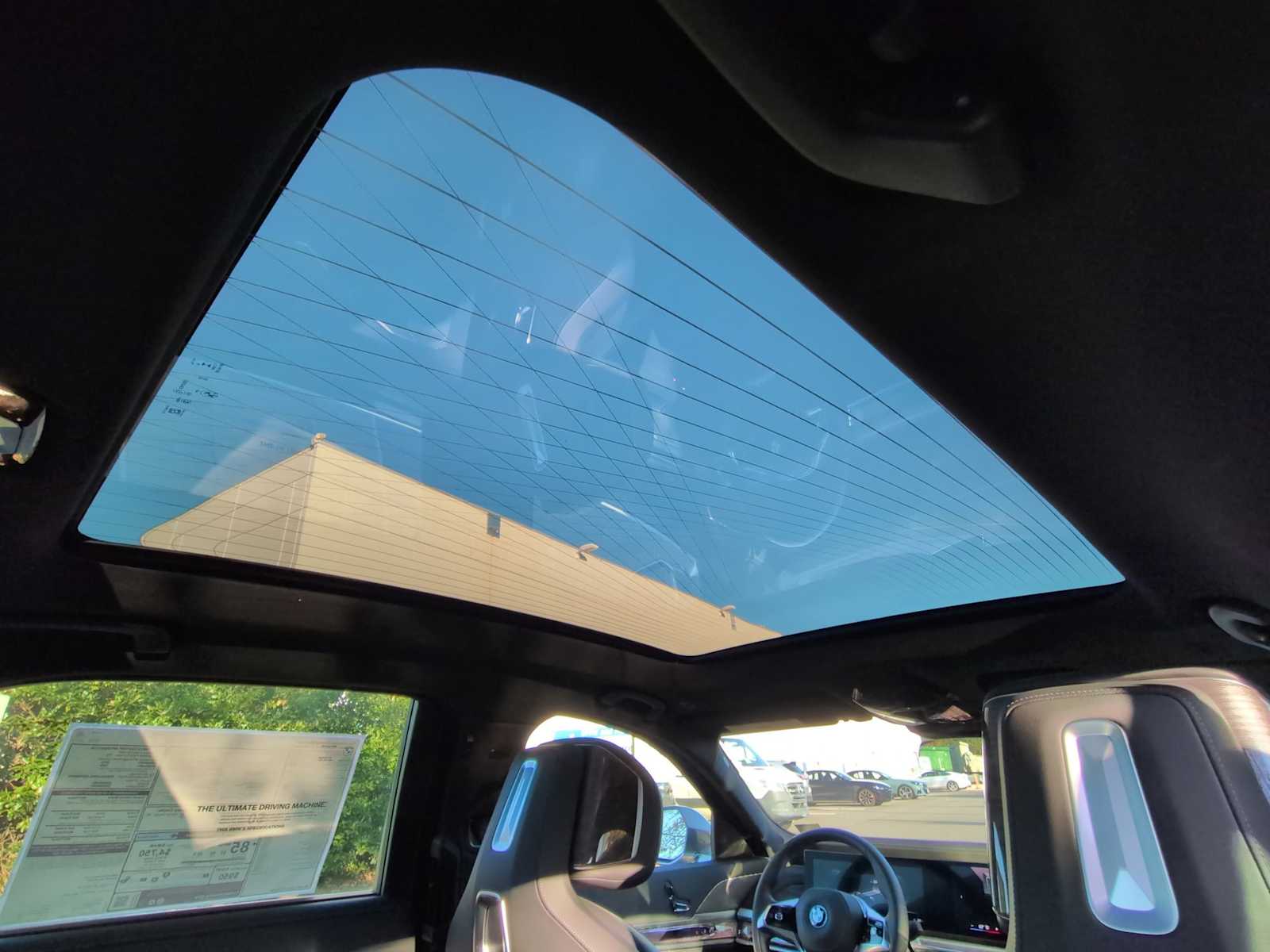 Thumbnail: 2025 BMW i7 - 23