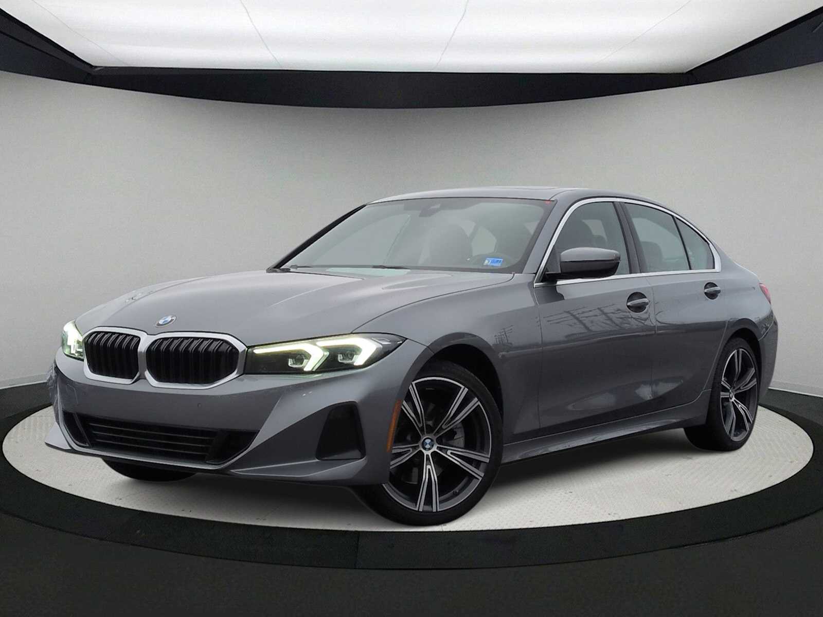 Thumbnail: 2023 BMW 3 Series - 1