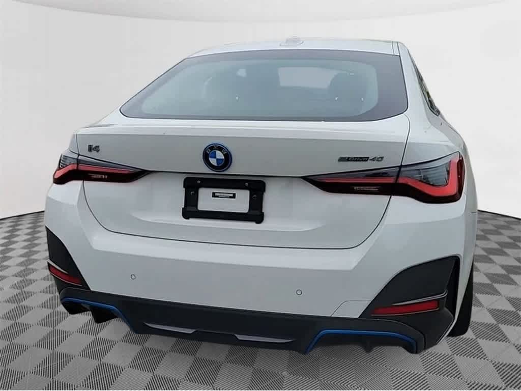 2022 BMW i4 eDrive40 7
