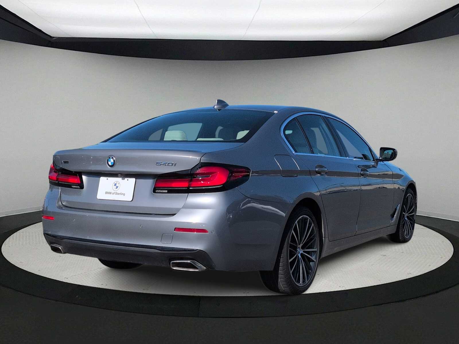 Thumbnail: 2023 BMW 5 Series - 8