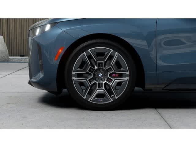 Thumbnail: 2026 BMW iX - 7