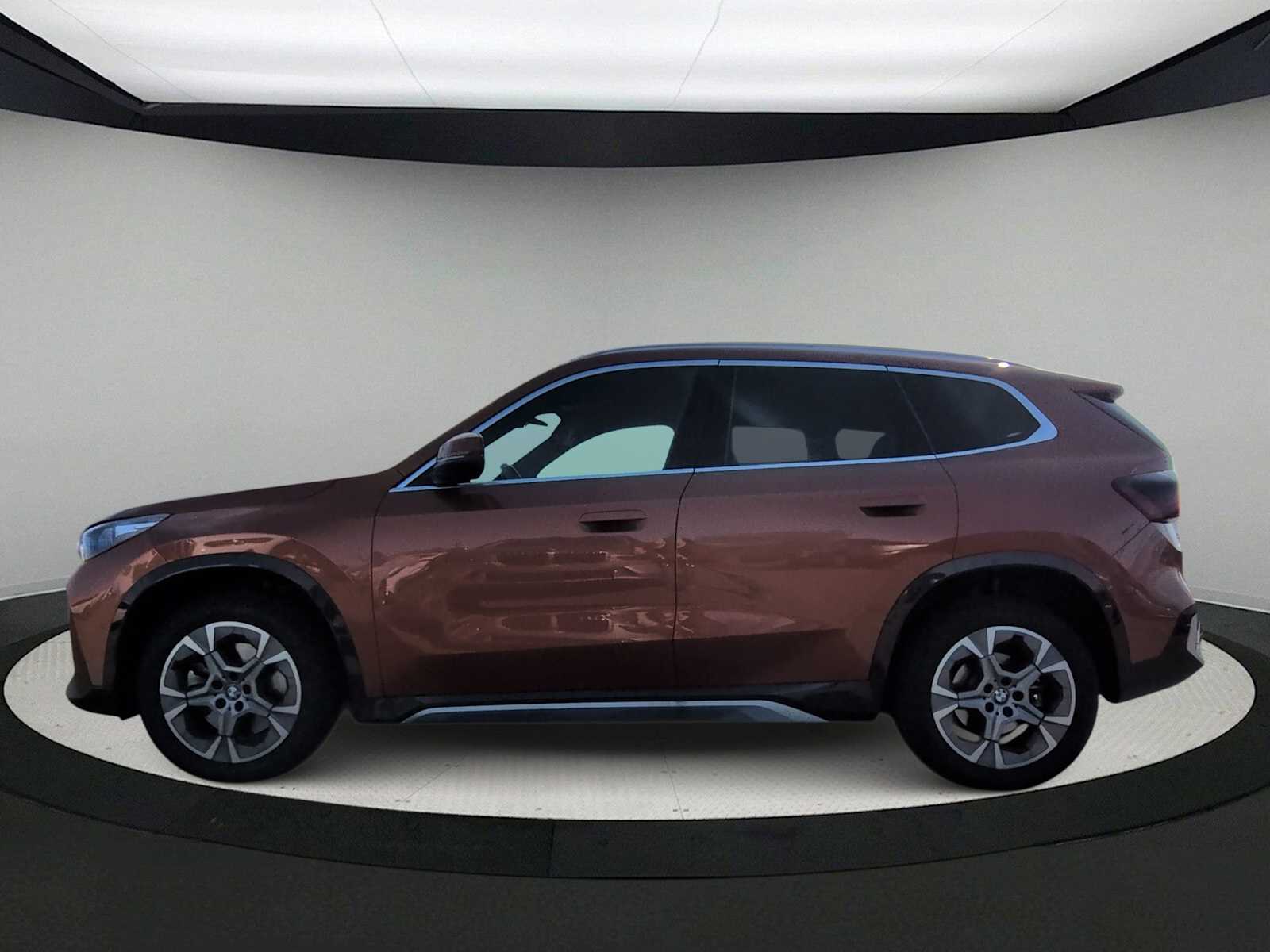 Thumbnail: 2025 BMW X1 - 5