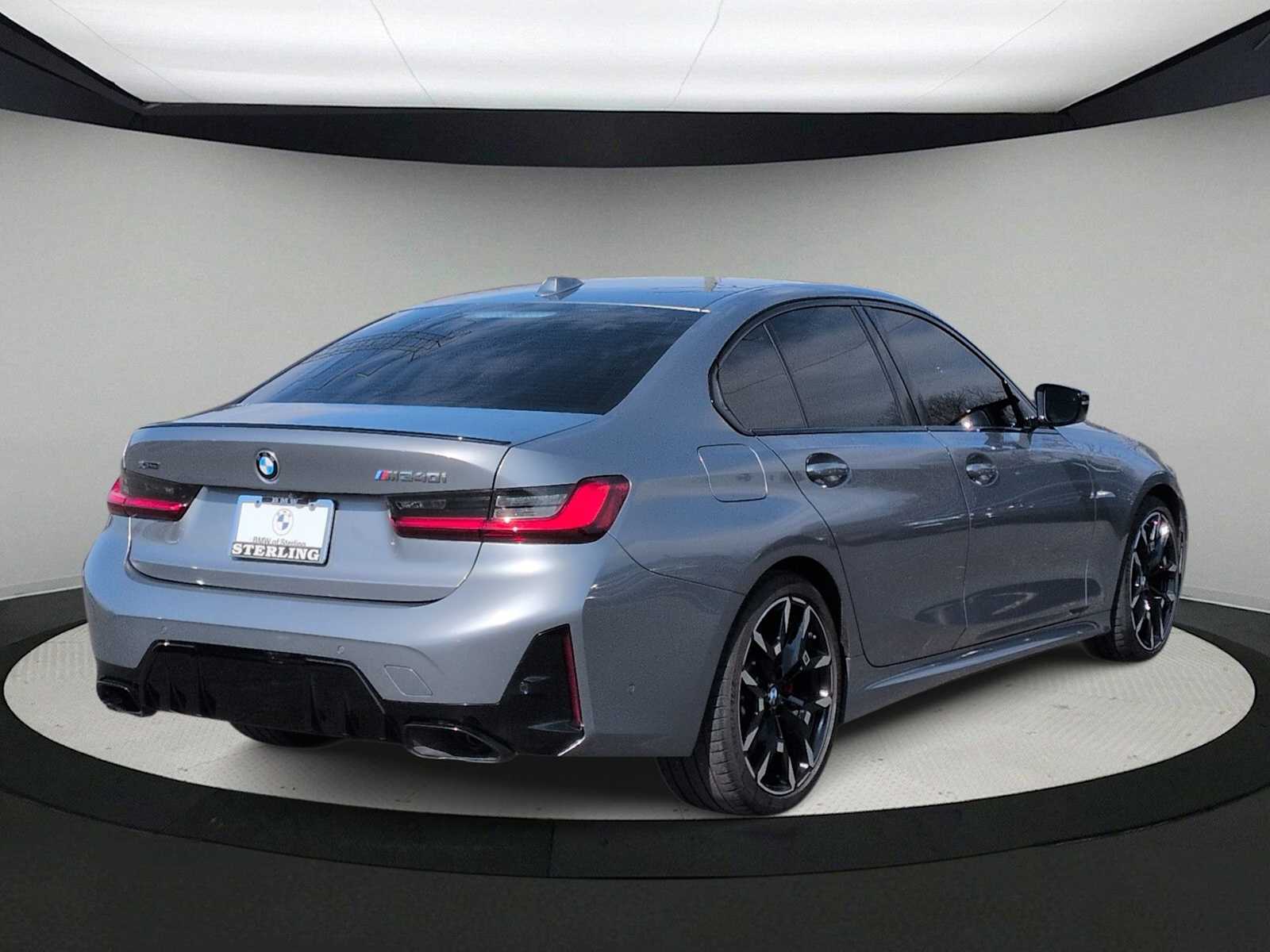 Thumbnail: 2025 BMW 3 Series - 8