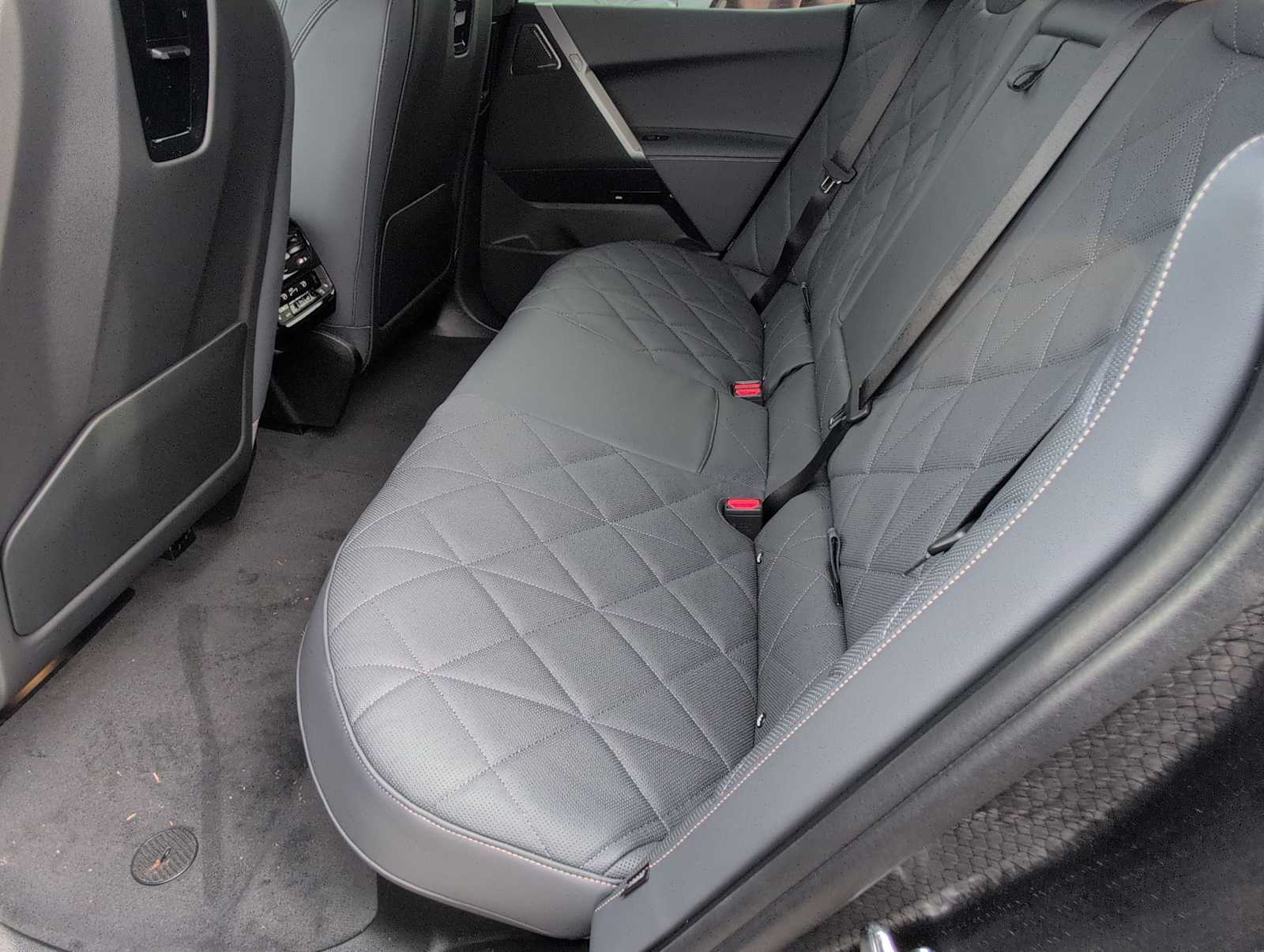 Thumbnail: 2026 BMW iX - 19