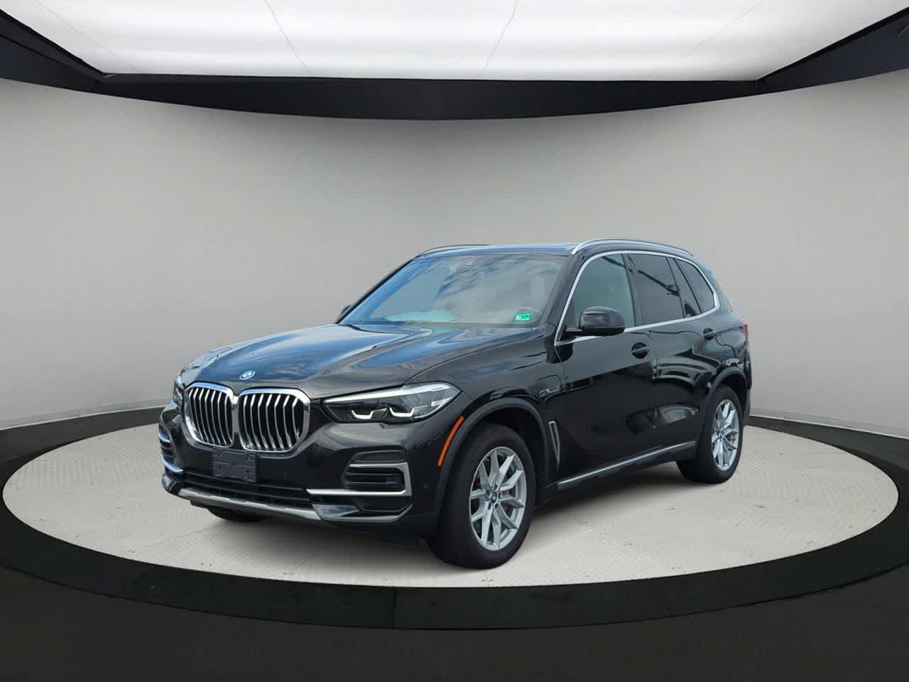 Thumbnail: 2023 BMW X5 - 4