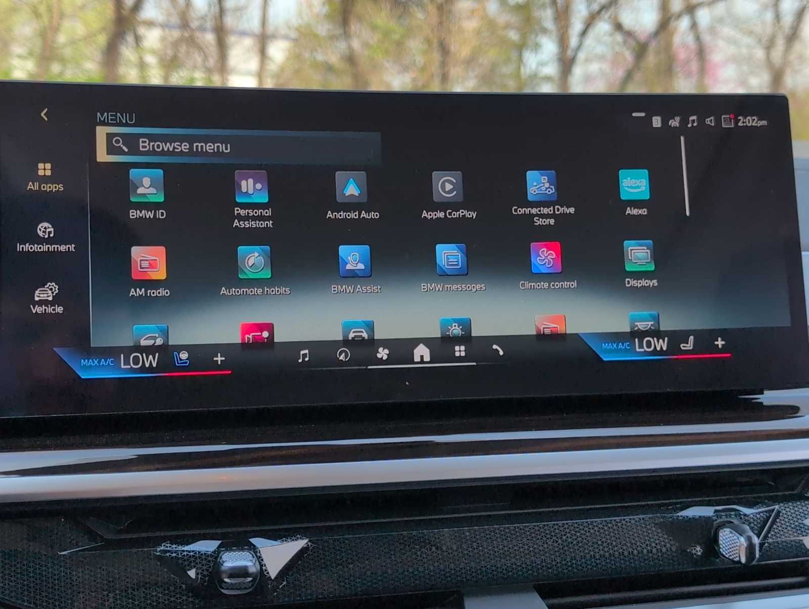 Thumbnail: 2026 BMW X7 - 27
