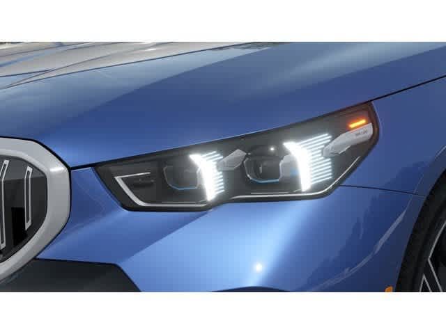 Thumbnail: 2026 BMW 5 Series - 6