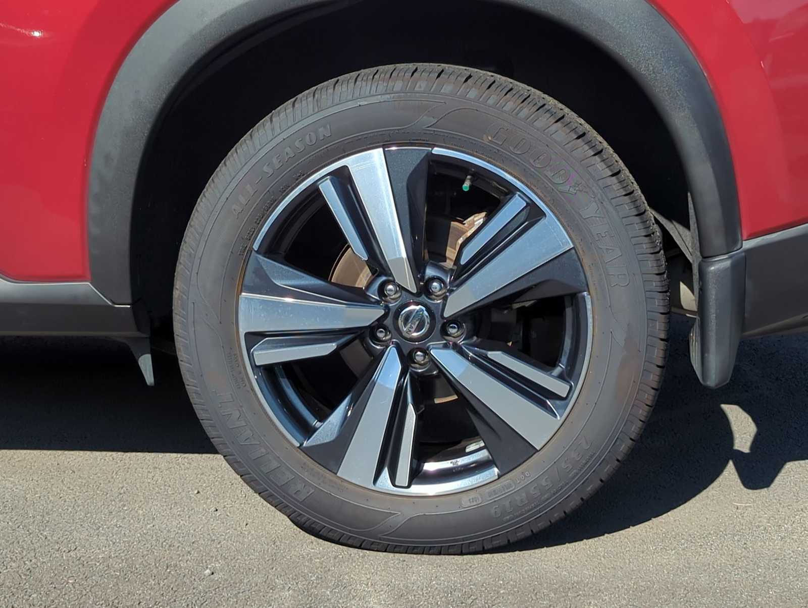 Thumbnail: 2021 Nissan Rogue - 14