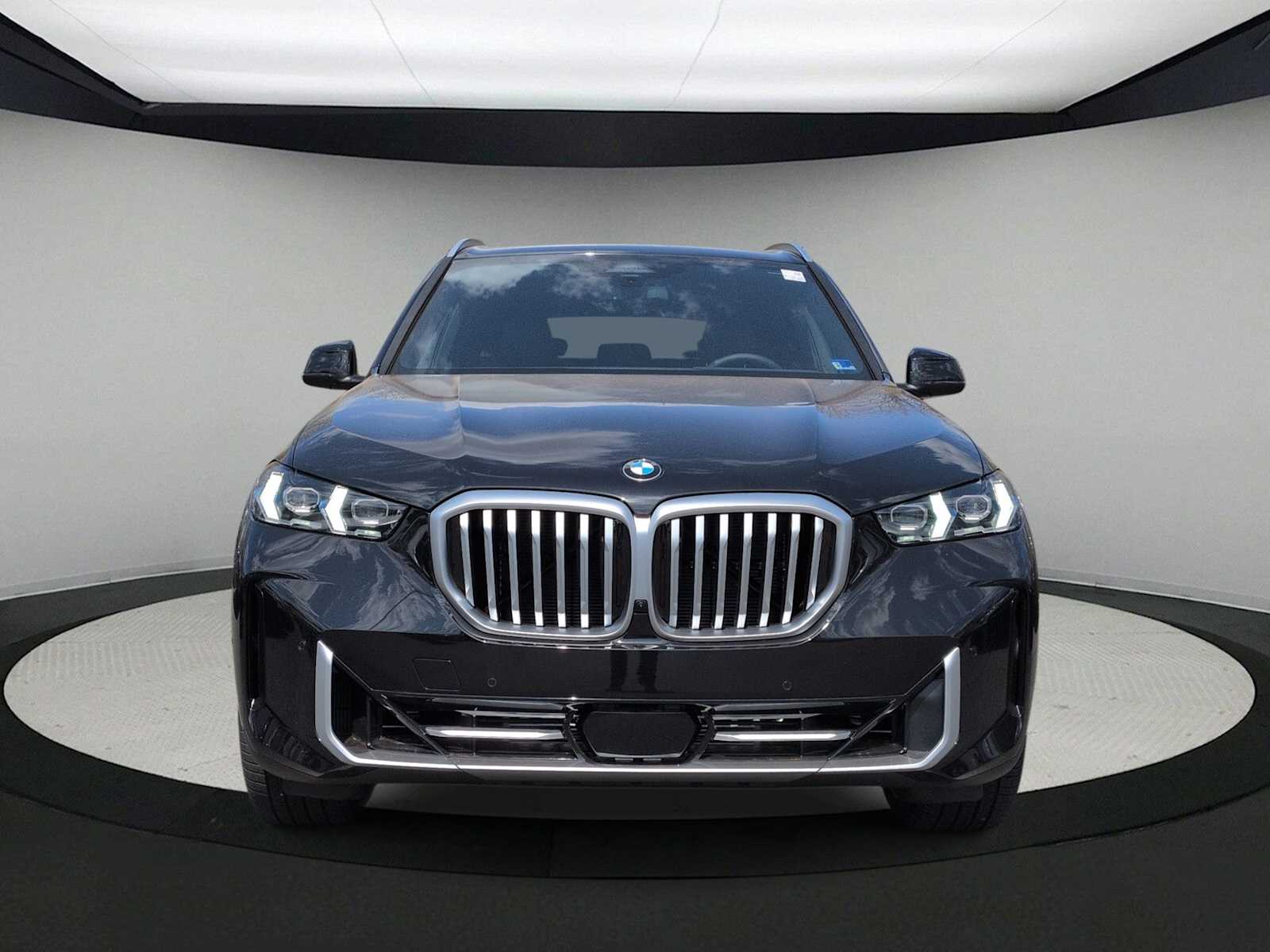 Thumbnail: 2026 BMW X5 - 3