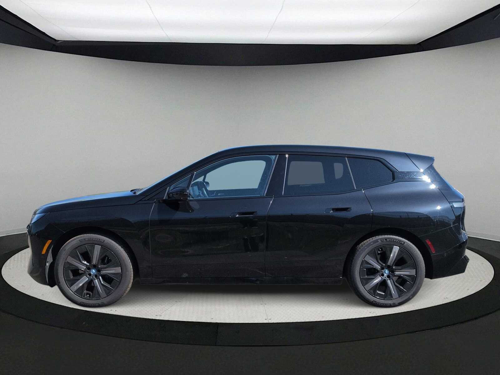 Thumbnail: 2024 BMW iX - 5